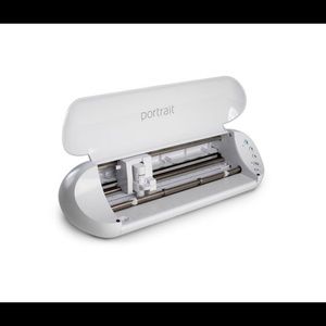 Silhouette Portait 3